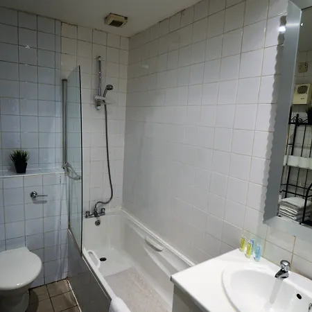 Metrostays - Stephen's 7-1 3* دبلن