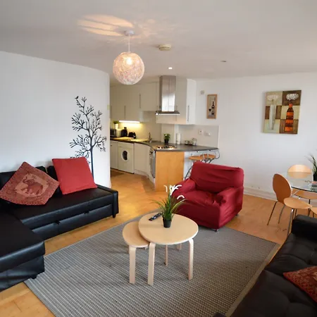 Metrostays - Stephen's 7-1 3* دبلن